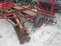 (2087) International 10' Pull Type Disk Harrow
