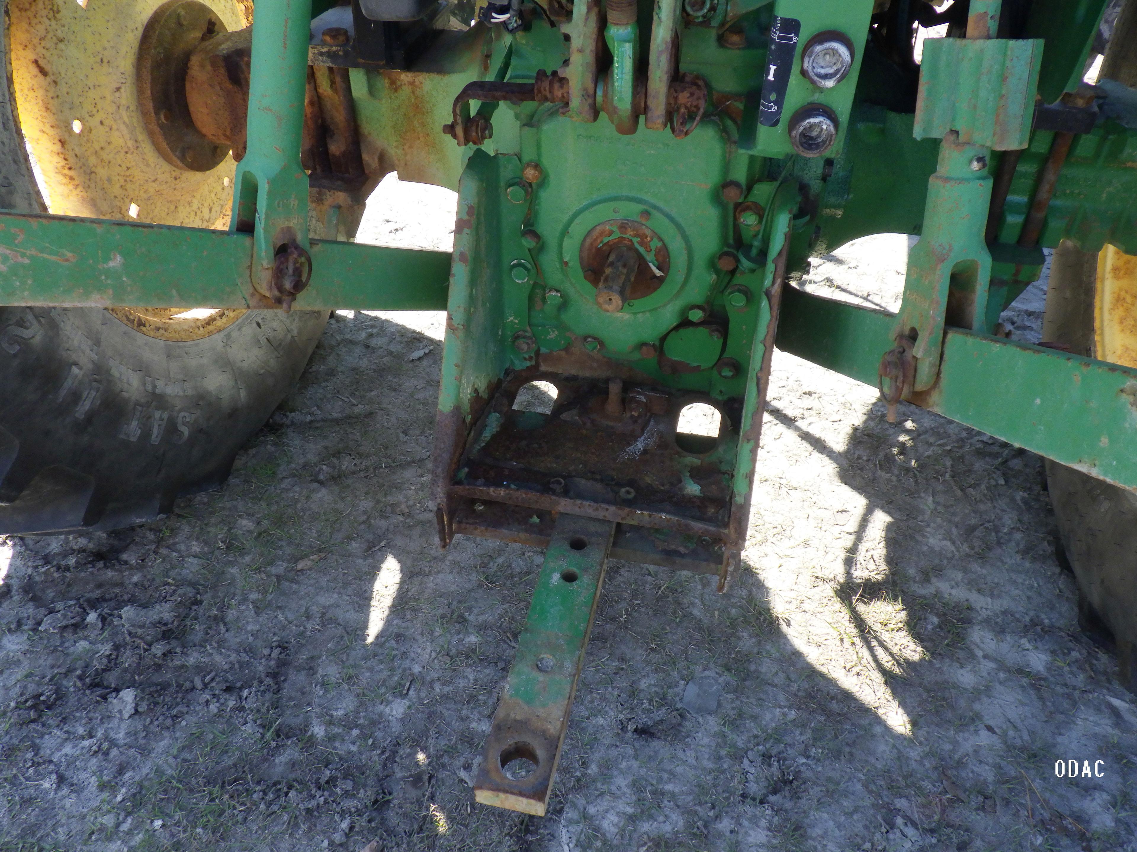 (2271) John Deere 5075E ROPS Tractor