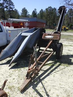 (3040) New Idea 323 One Row Corn Picker