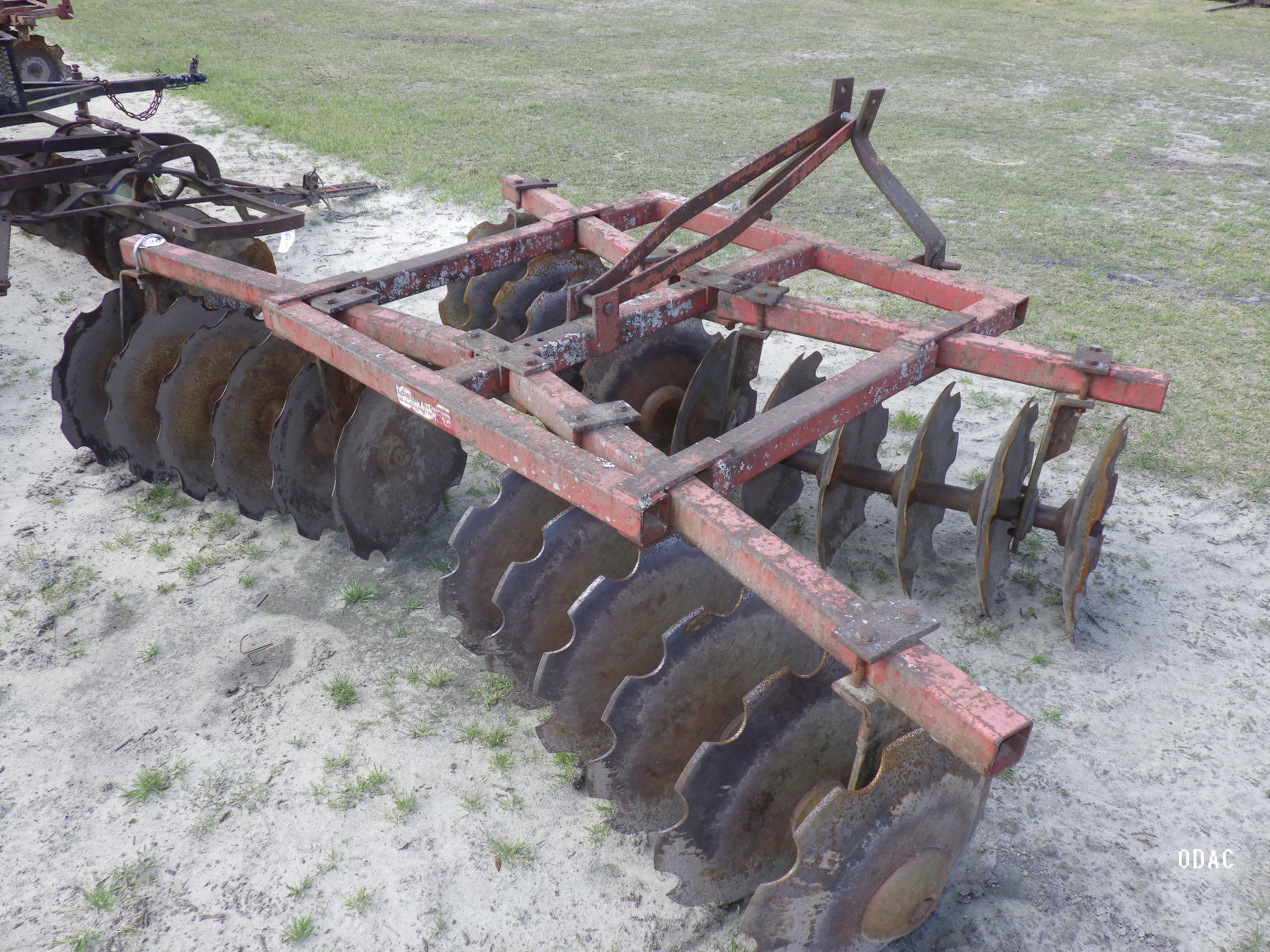 (4202) Lowery 8' 3pt Disc Harrow