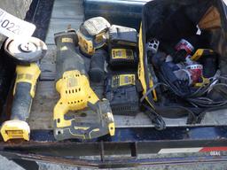 (4222) Dewalt  20v Power Tools(All1$)(Absolute)