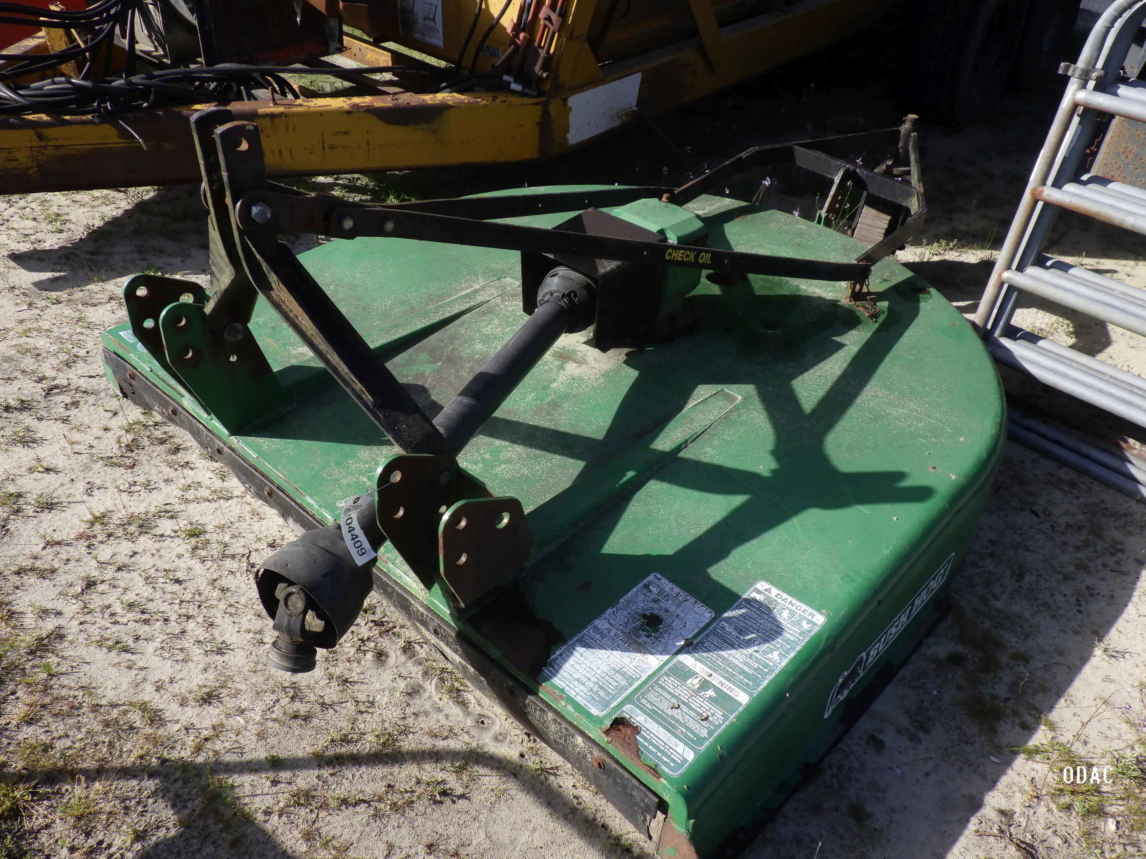 (4409) 6' Bush Hog Rotary Cutter