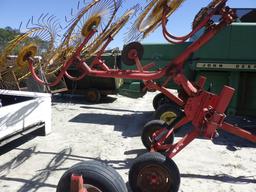 (4423) Faza 8 Wheel Hay Rack CTH8 Series