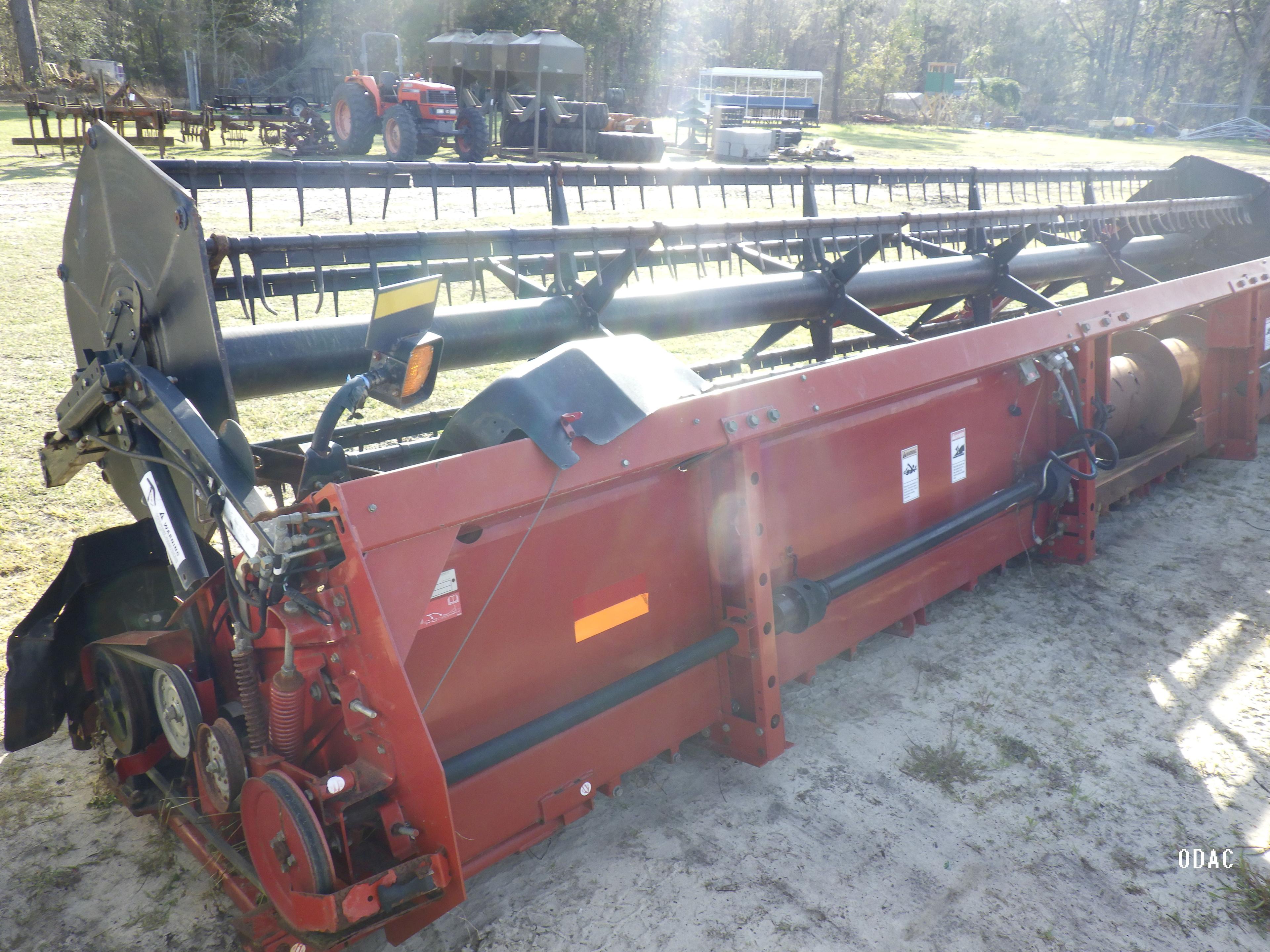 (4593) Case 1020 25' Platform Header