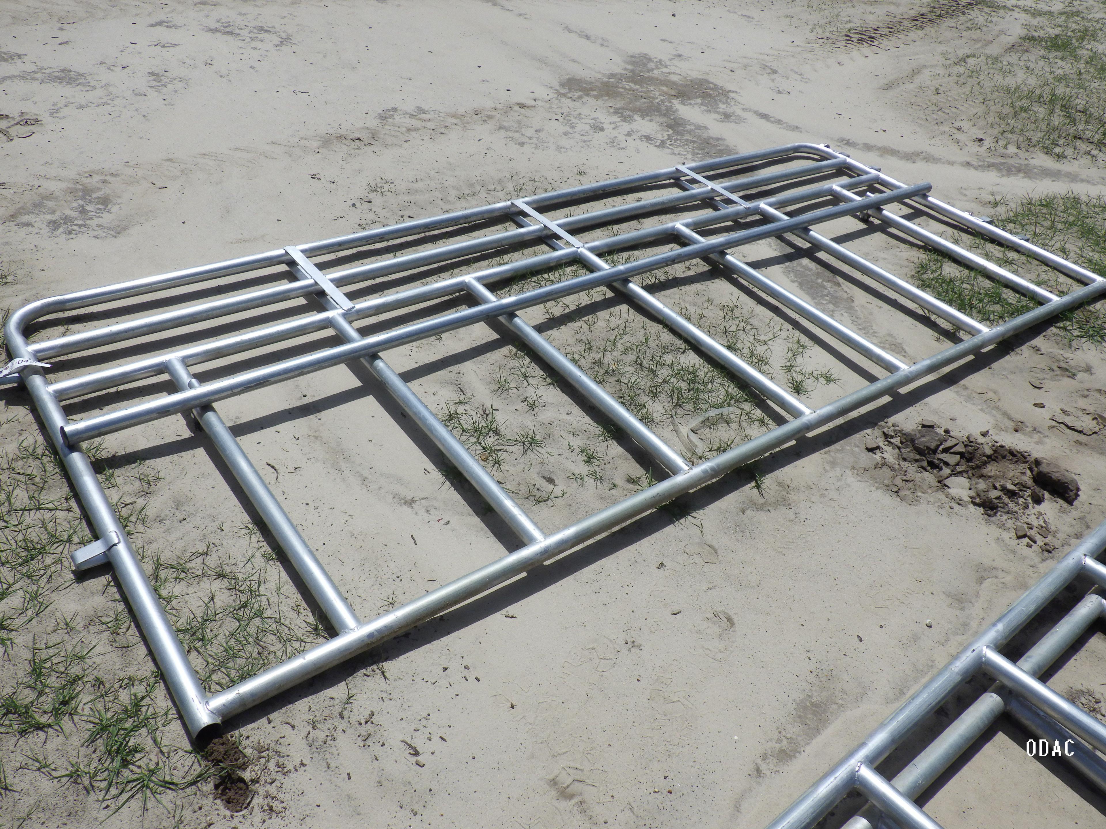 (4947) 12' Creep Feeder Galvanized Feeder Panel