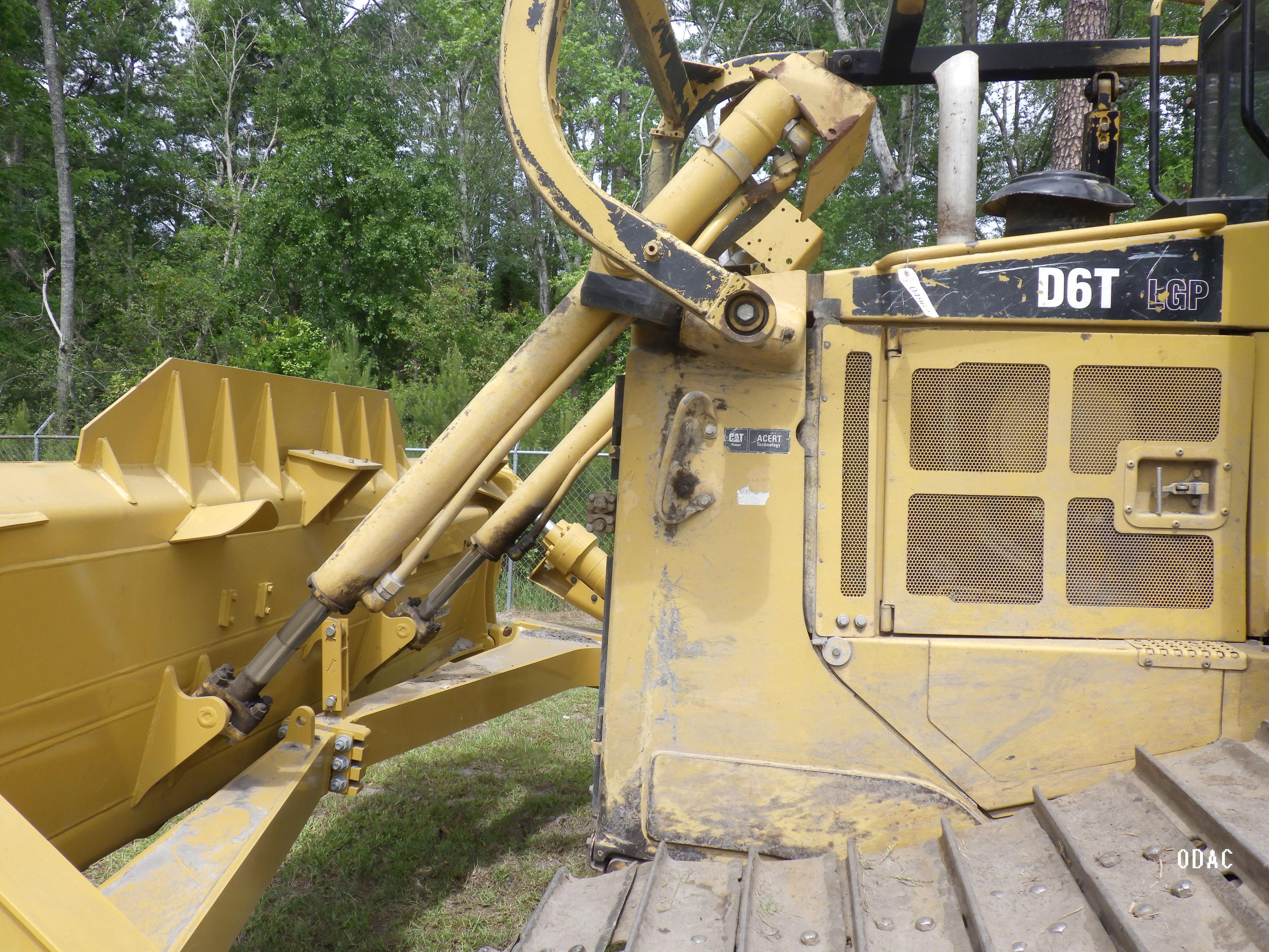 (4962) CAT D6T Cab Dozer