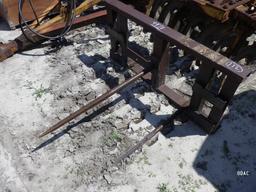 (4971) Pin on Hay Spear