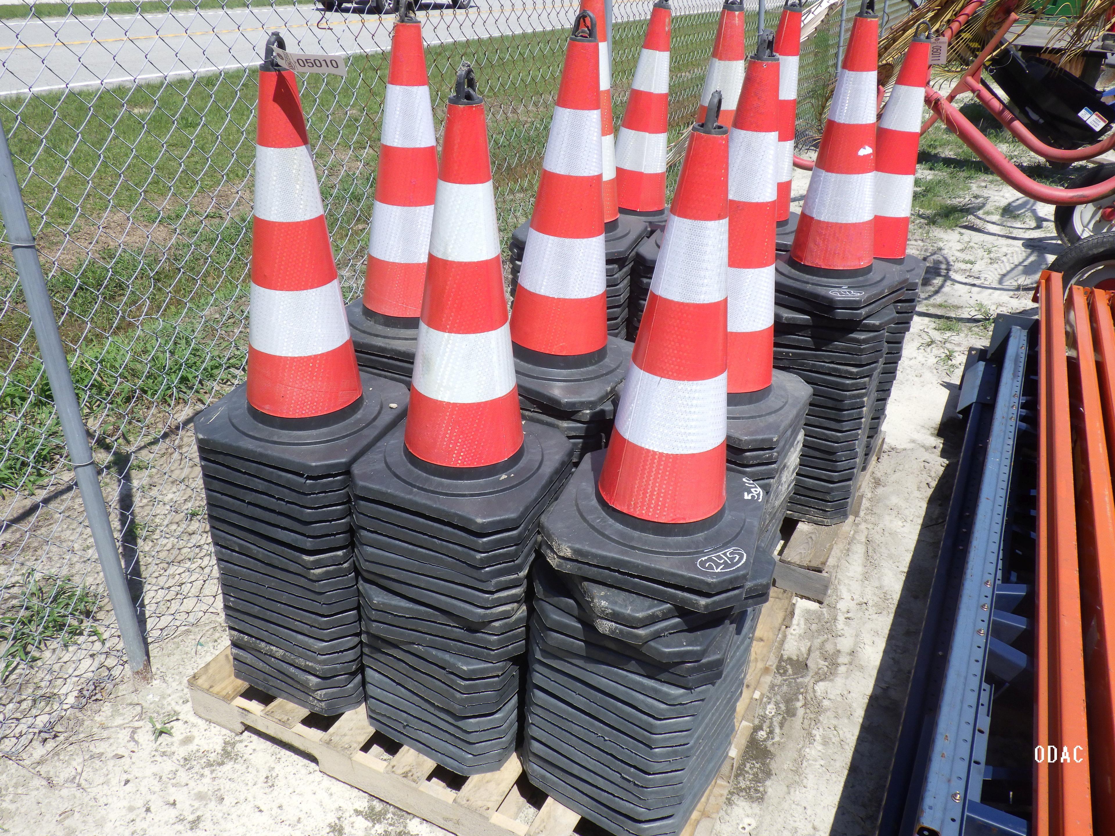 (5010) Traffic Cones (Approx 120)