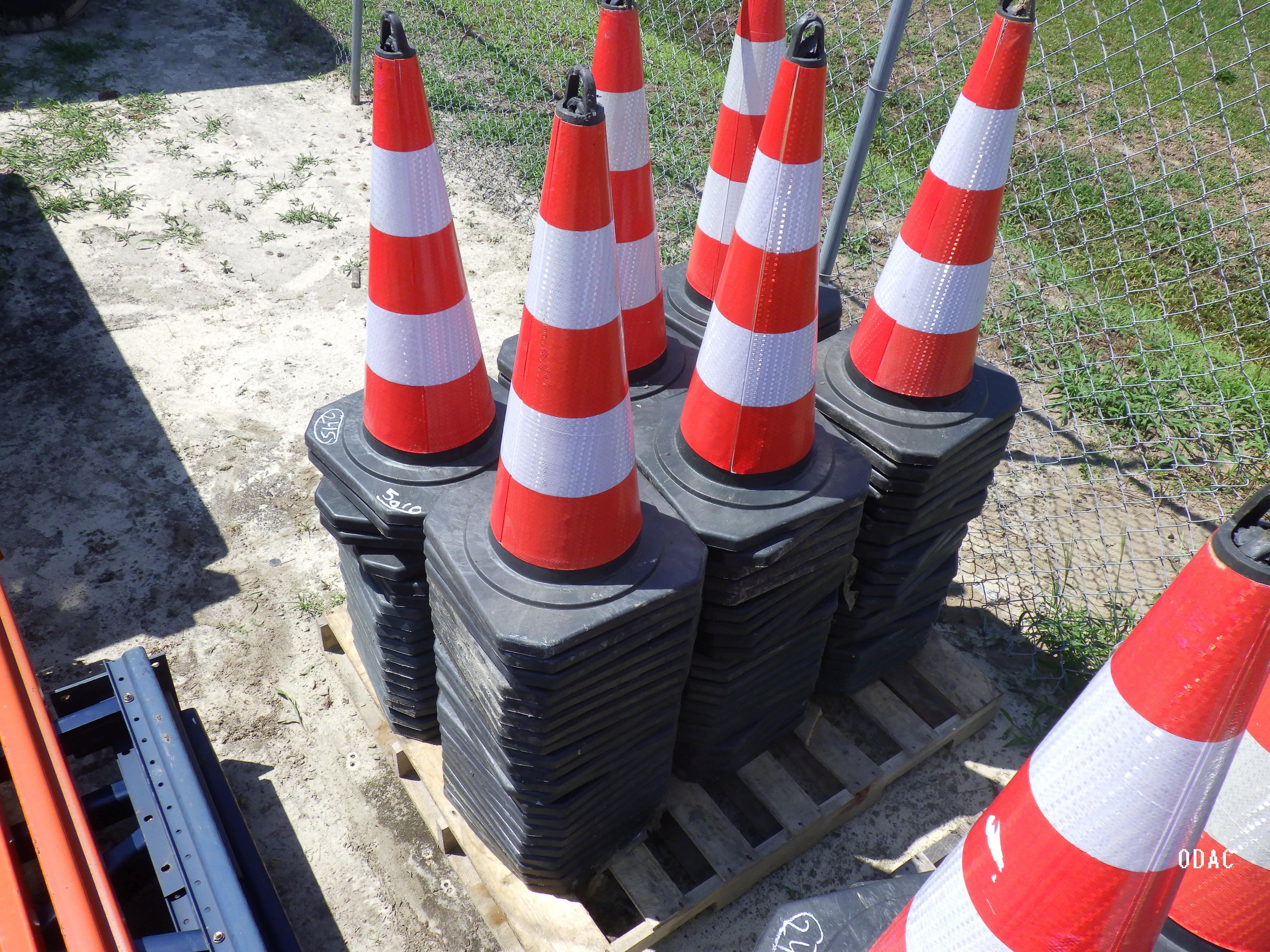 (5010) Traffic Cones (Approx 120)