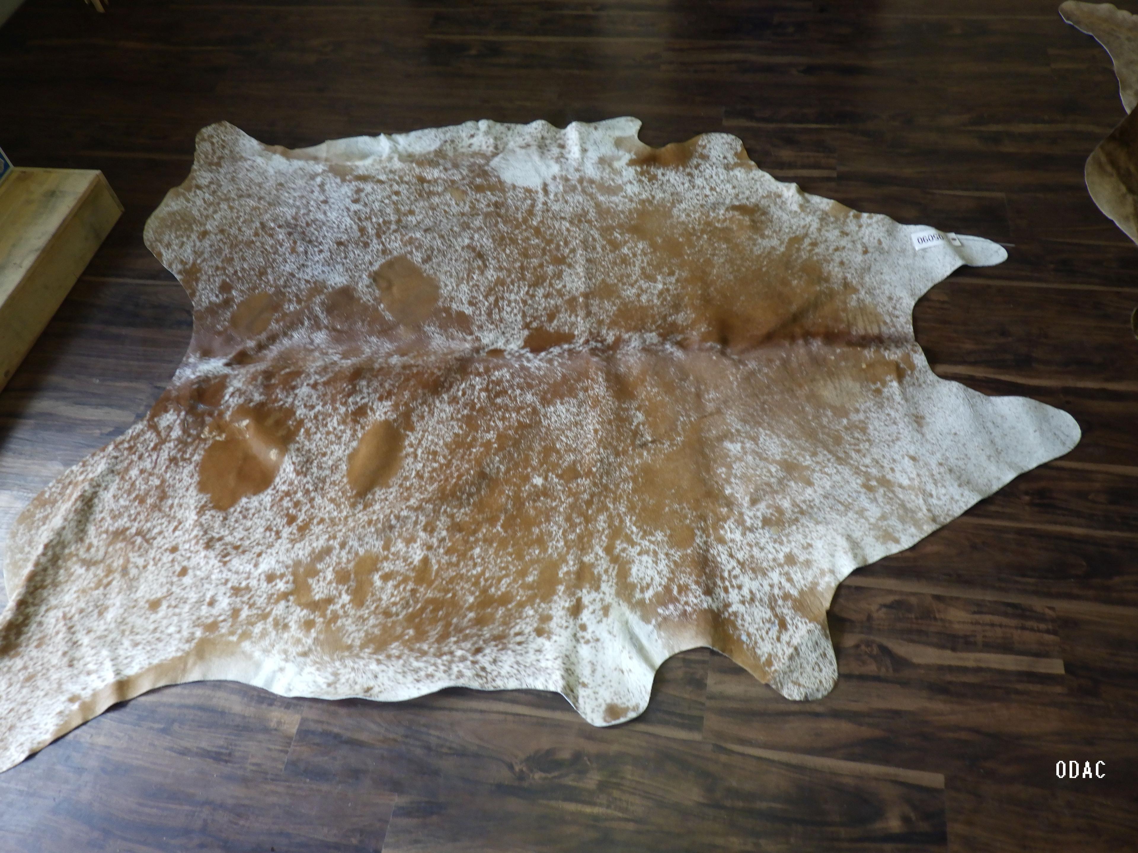 (2090) Cowhide Rug