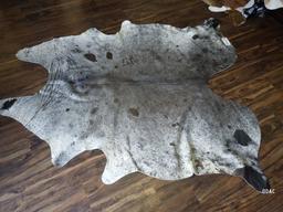 (5092) Cowhide Rug