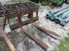 (4735) Pallet Fork 68832 Q/A Forks