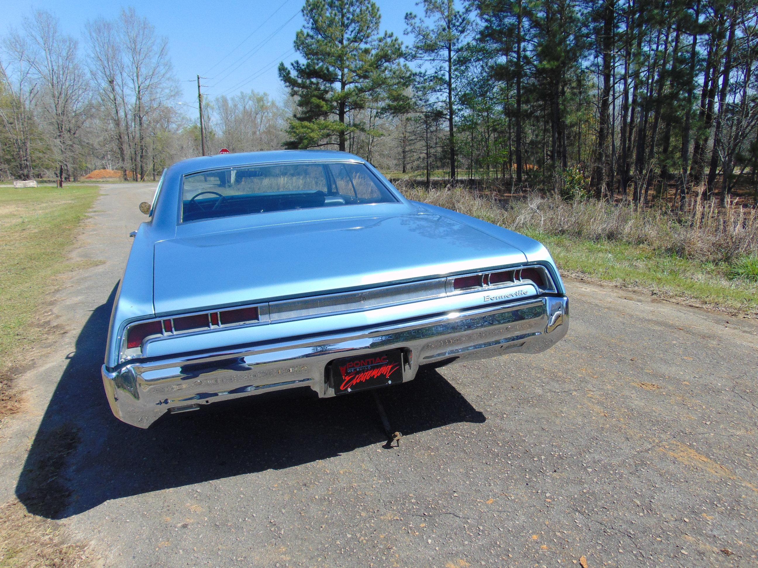 1967 PONTIAC BONNEVILLE,