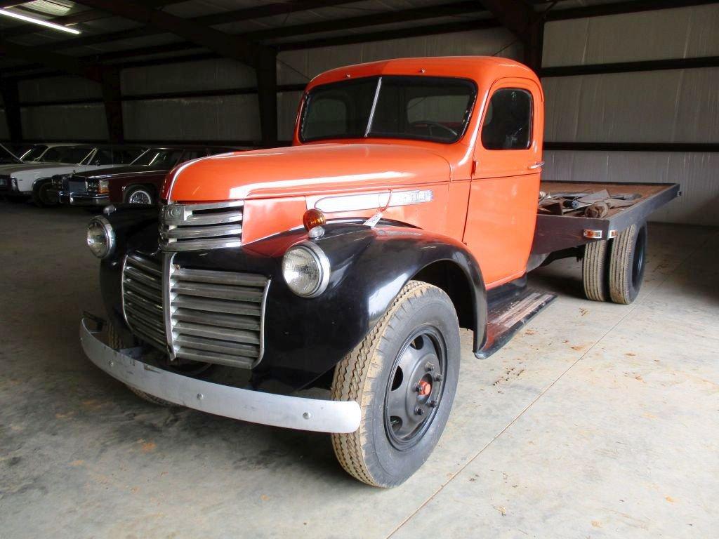 1947 GMC TRUCK TON & A HALF,