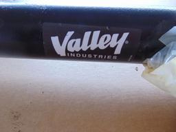 VALLEY MODEL 82710 RECEIVER HITCH,