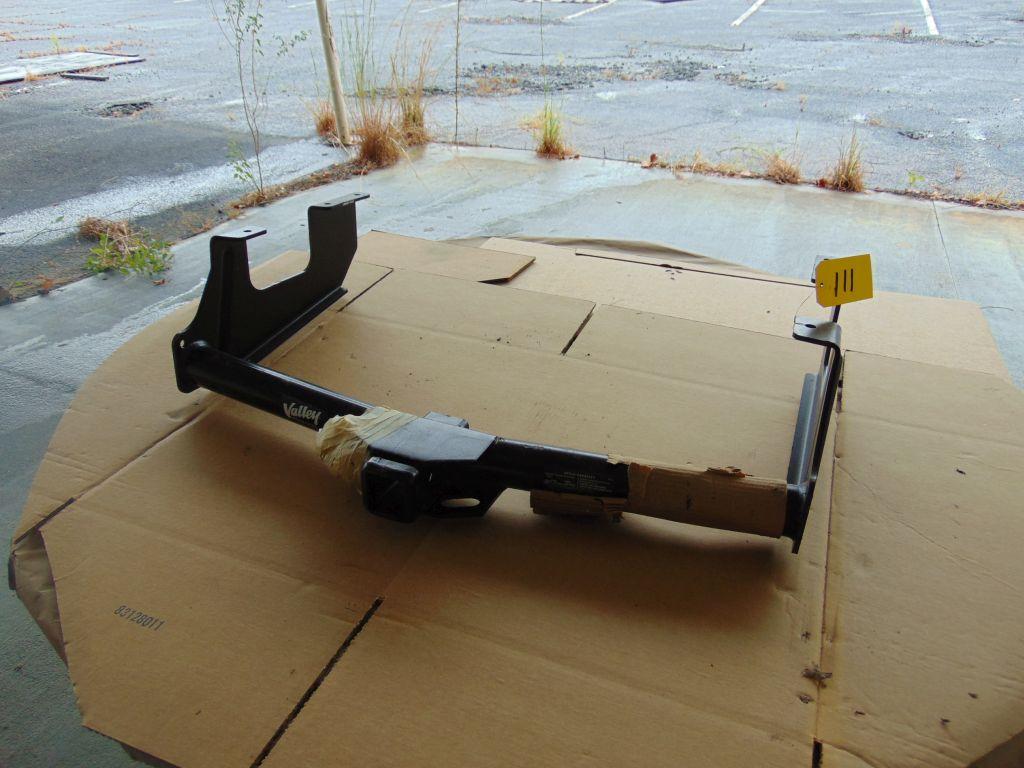 VALLEY MODEL 82710 RECEIVER HITCH,