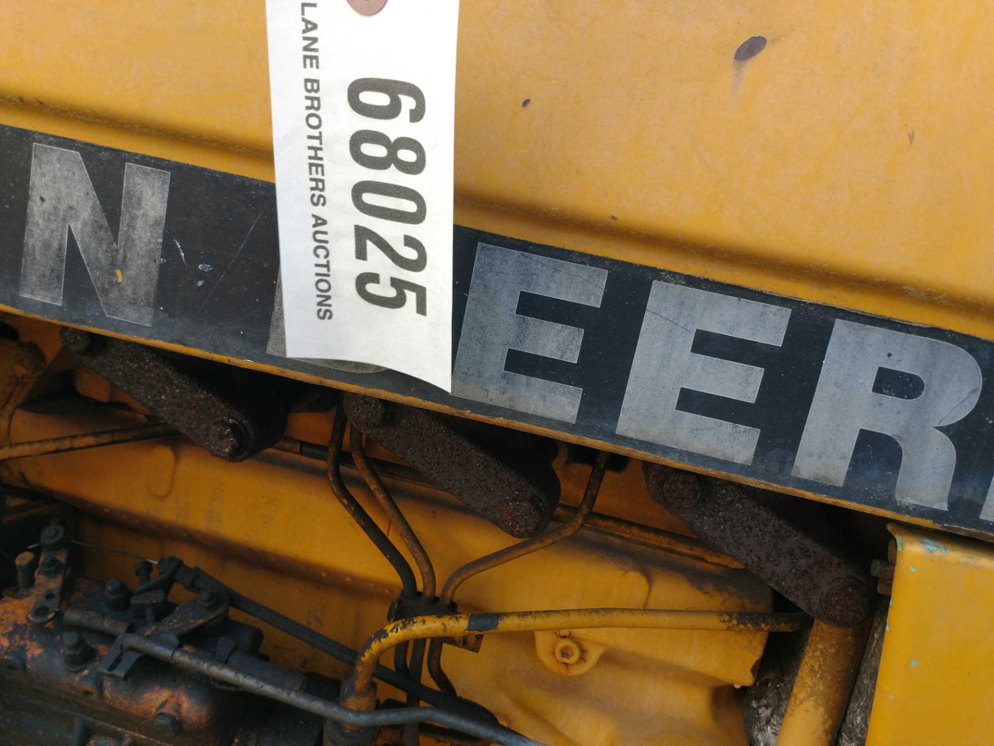 JD 2155 2WD TRACTOR