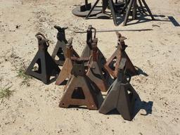 8 JACK STANDS