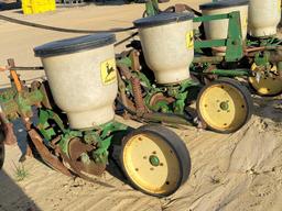 JOHN DEERE 71 4 ROW PLANTER