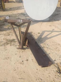 103 - 5' GRADER BLADE