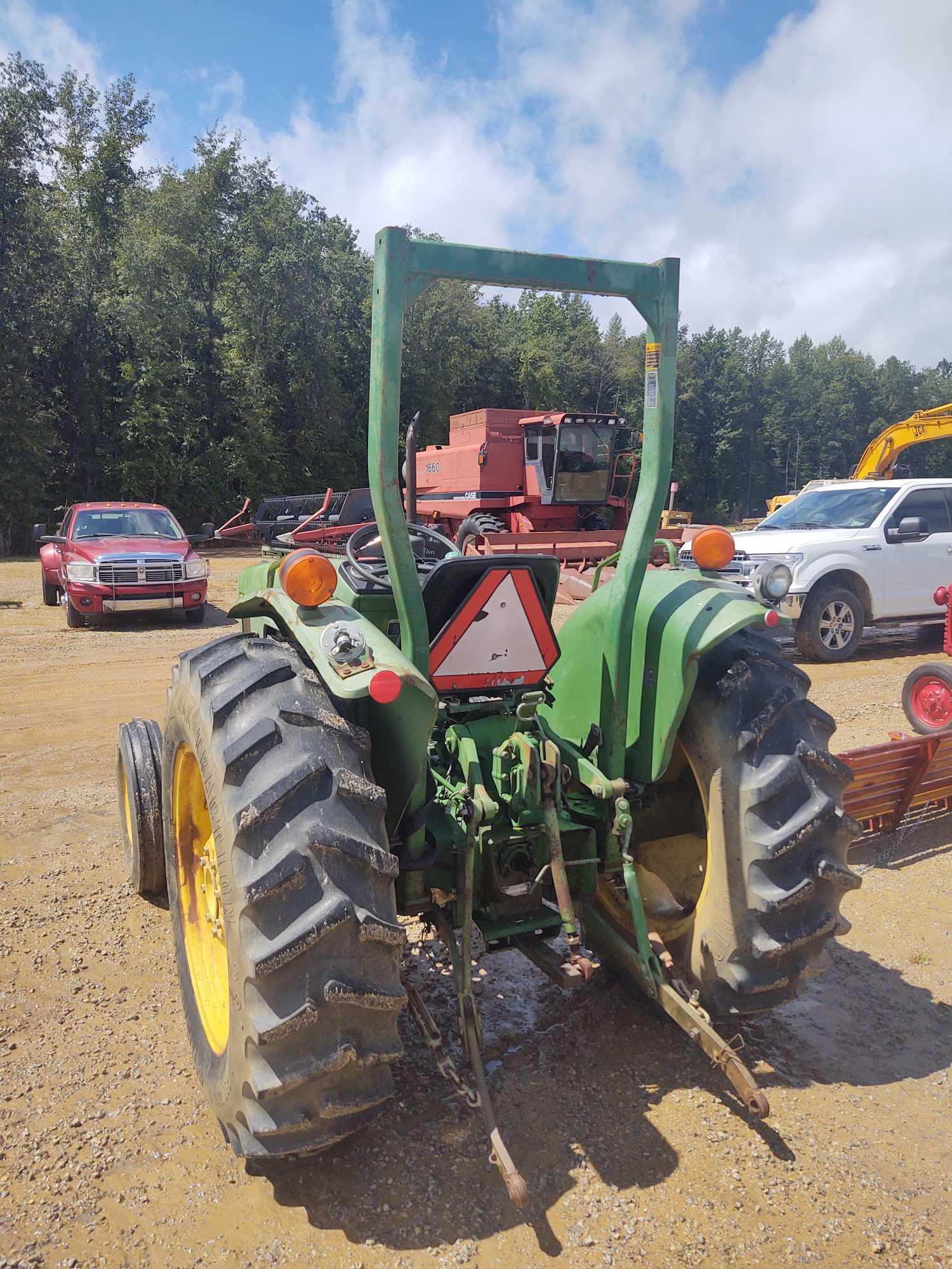 325 - JOHN DEERE 1050 2WD TRACTOR,