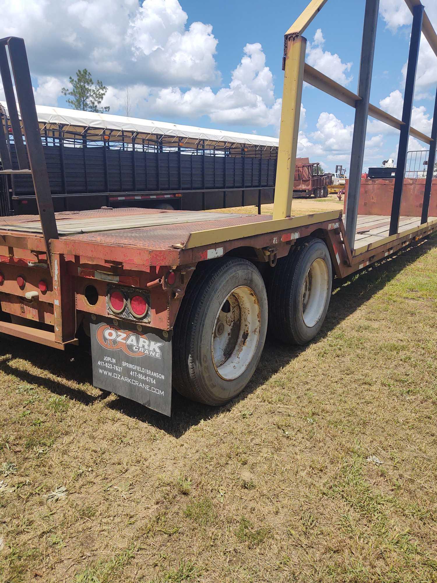 1984 DELT 45X102 DROP TRAILER,