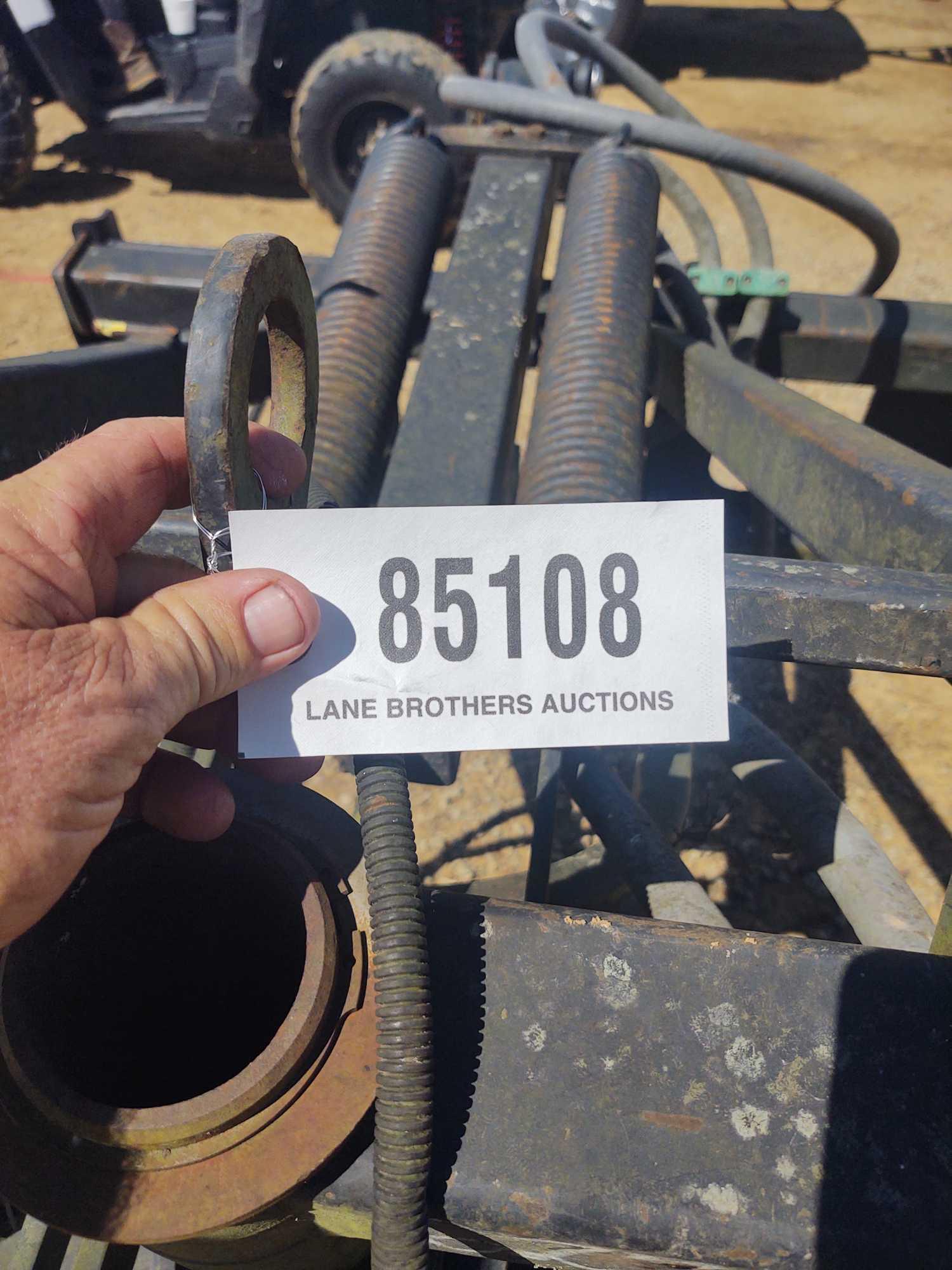 089 - ABSOLUTE - CAT BA22 SKID STEER,