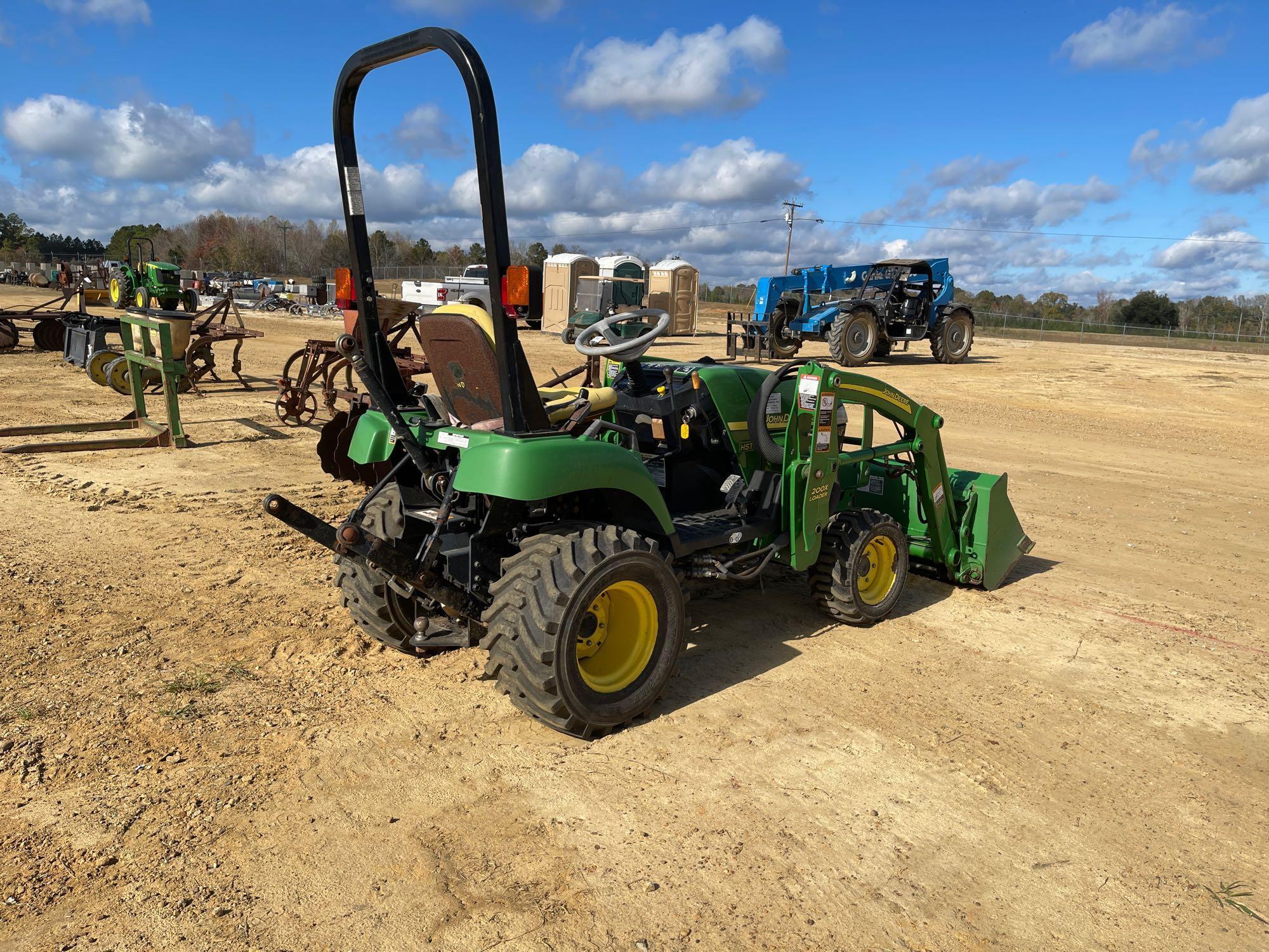 127 - JOHN DEERE 2305 4WD TRACTOR,