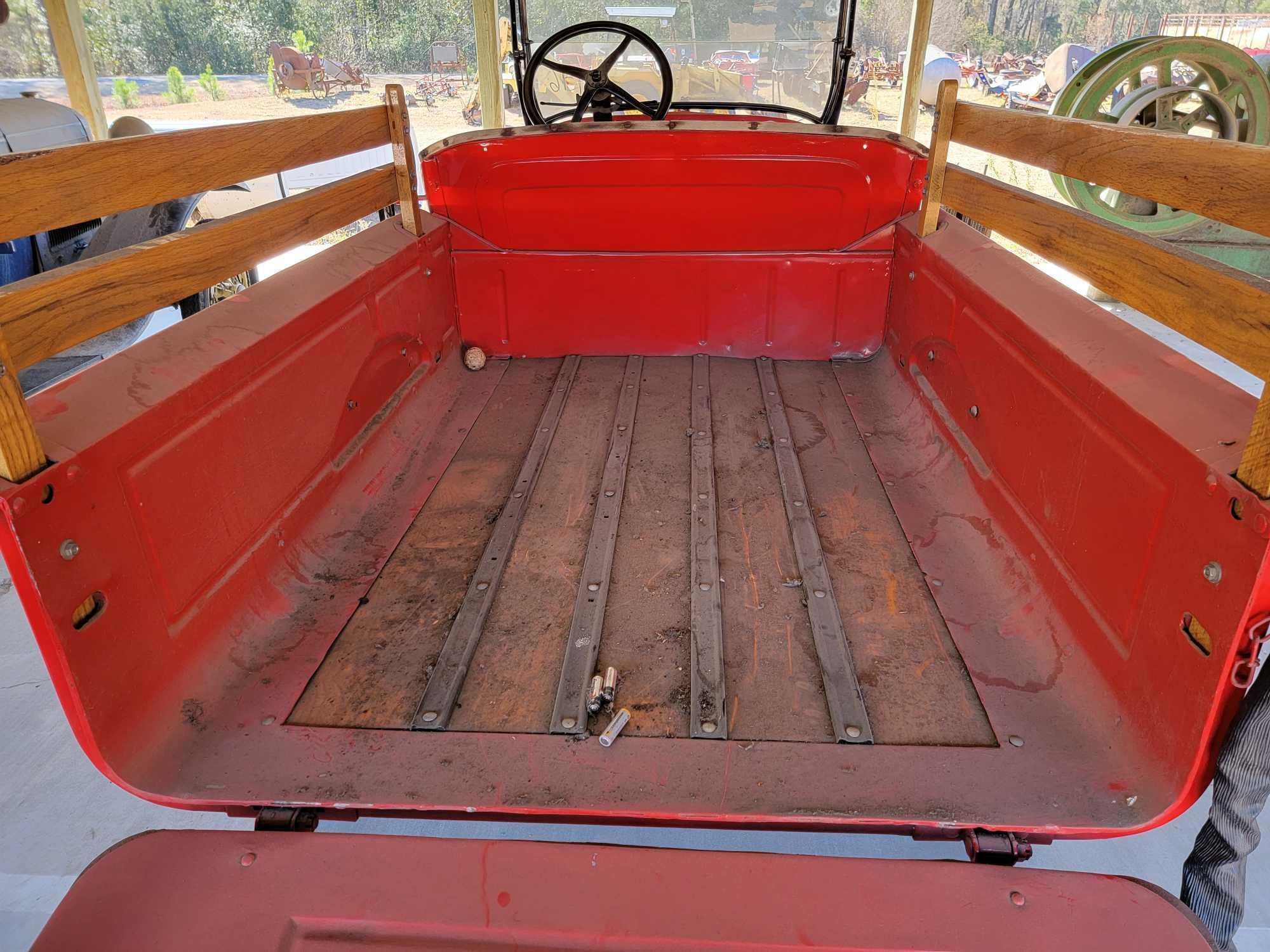 176 - FORD MODEL T PICKUP
