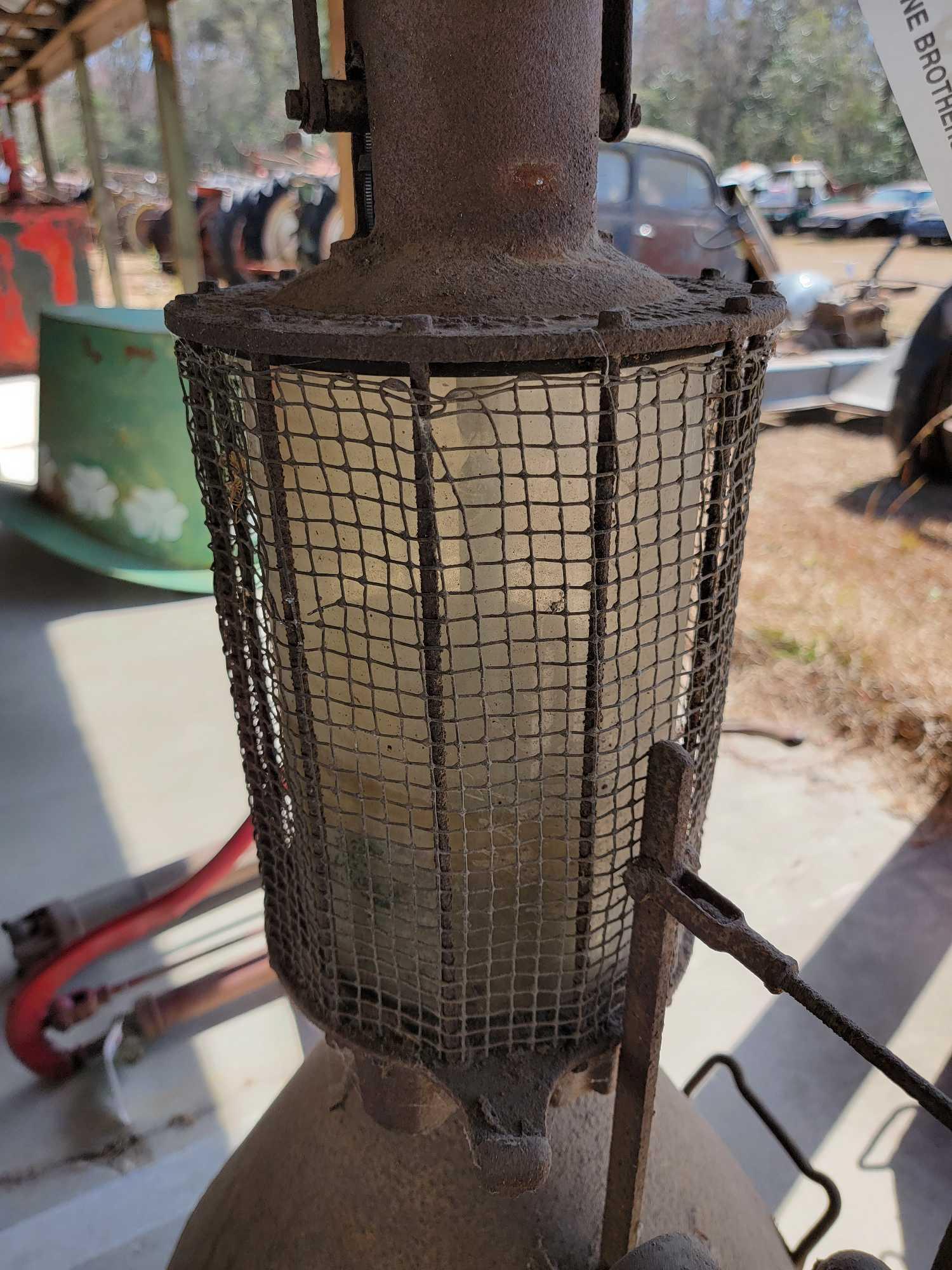 ANTIQUE ACETYLENE GENERATOR