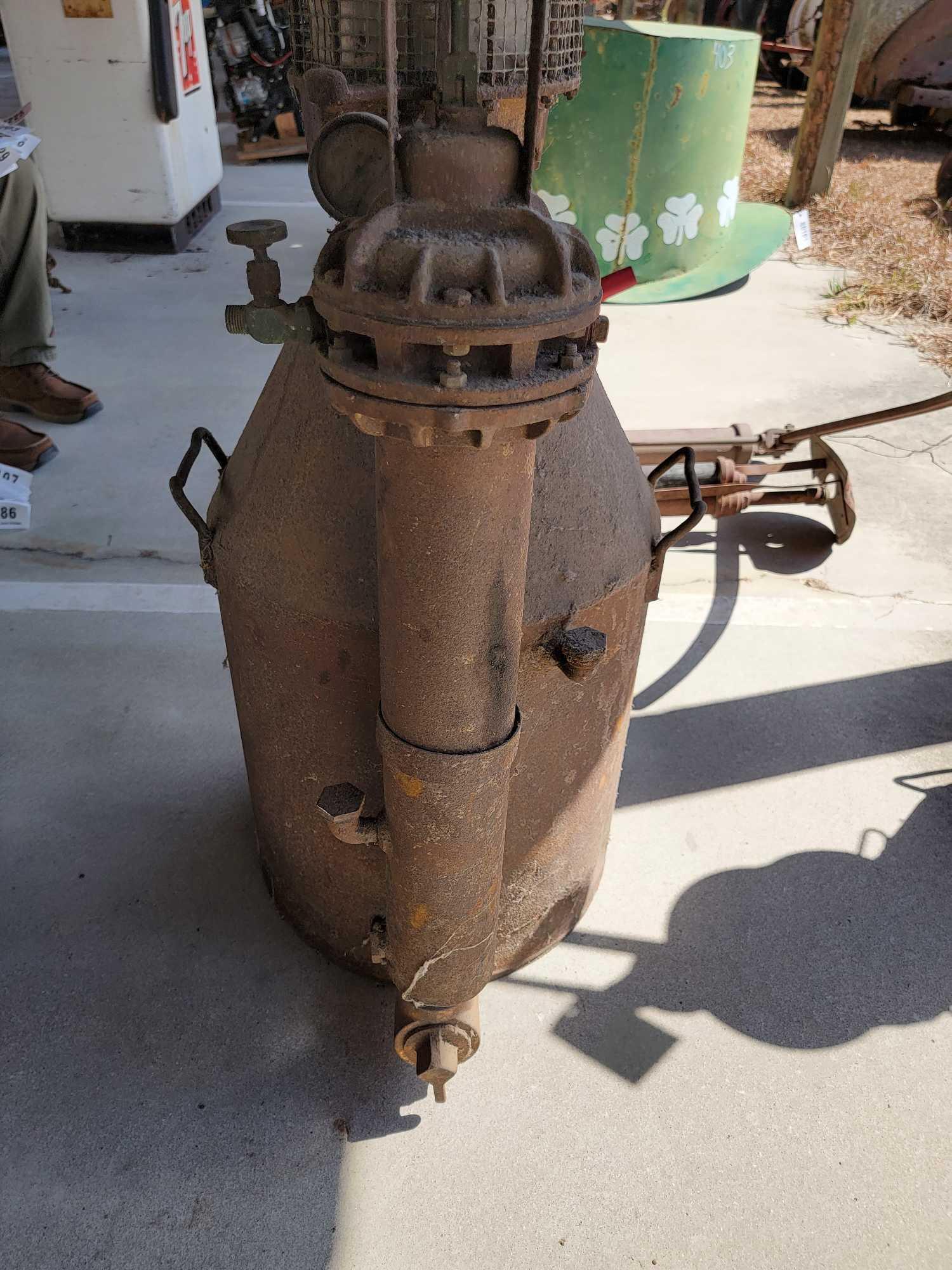 ANTIQUE ACETYLENE GENERATOR