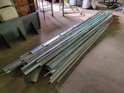 BUNDLE OF METAL STUDS,