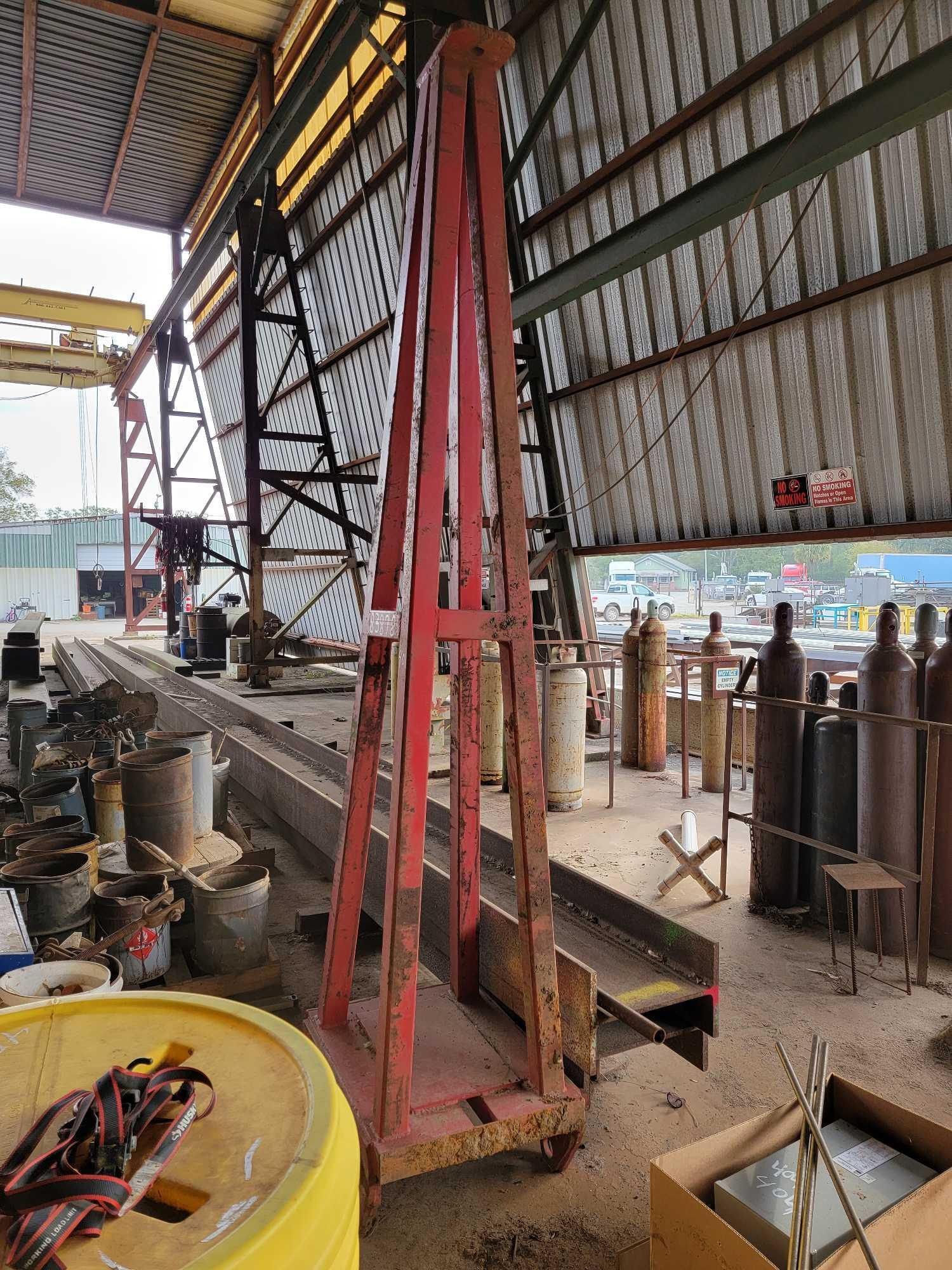 HEAVY DUTY BOOM FOR LOADER,