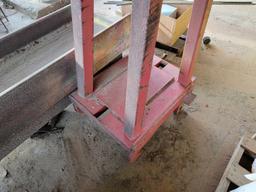 HEAVY DUTY BOOM FOR LOADER,