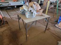 34" X 26" X 28" WORK TABLE
