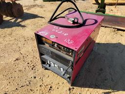 138 - ABSOLUTE - LINCOLN ELECTRIC WELDER/GENERATOR