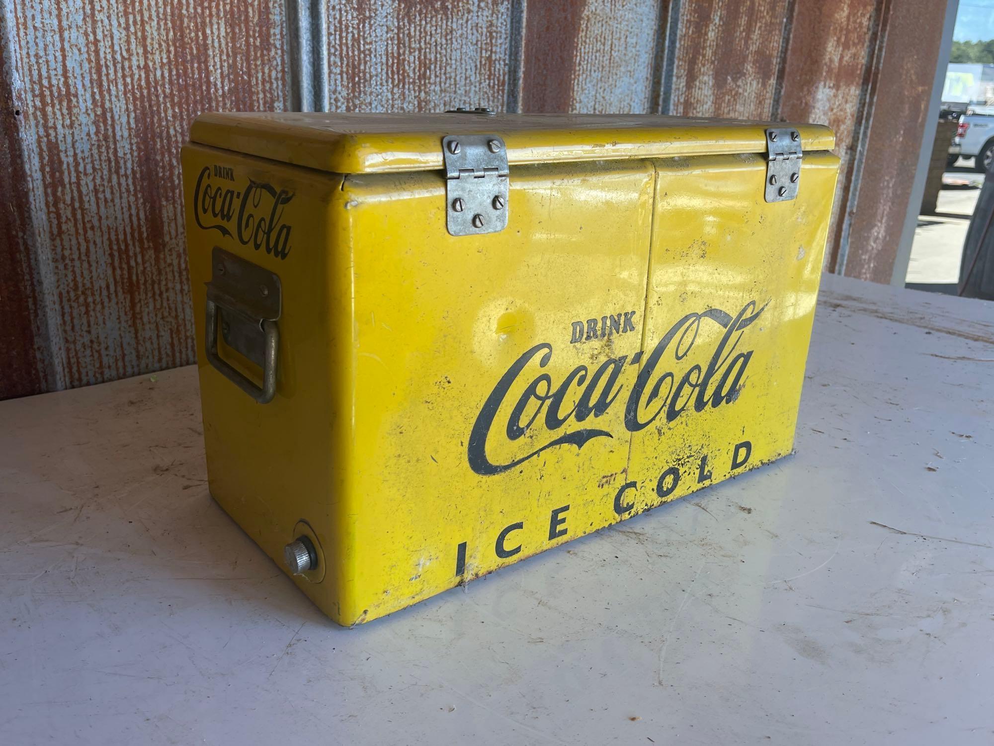 COCA COLA ICE CHEST