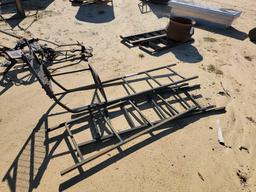 2564 - DEER STAND