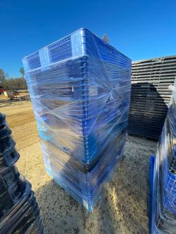 2683 - 12 - 40 X 48 PLASTIC PALLETS