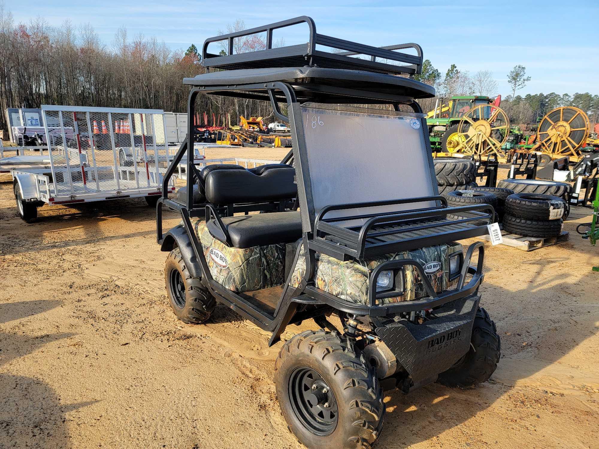 186 - ABSOLUTE - BAD BOY 48 VOLT 4WD BUGGY