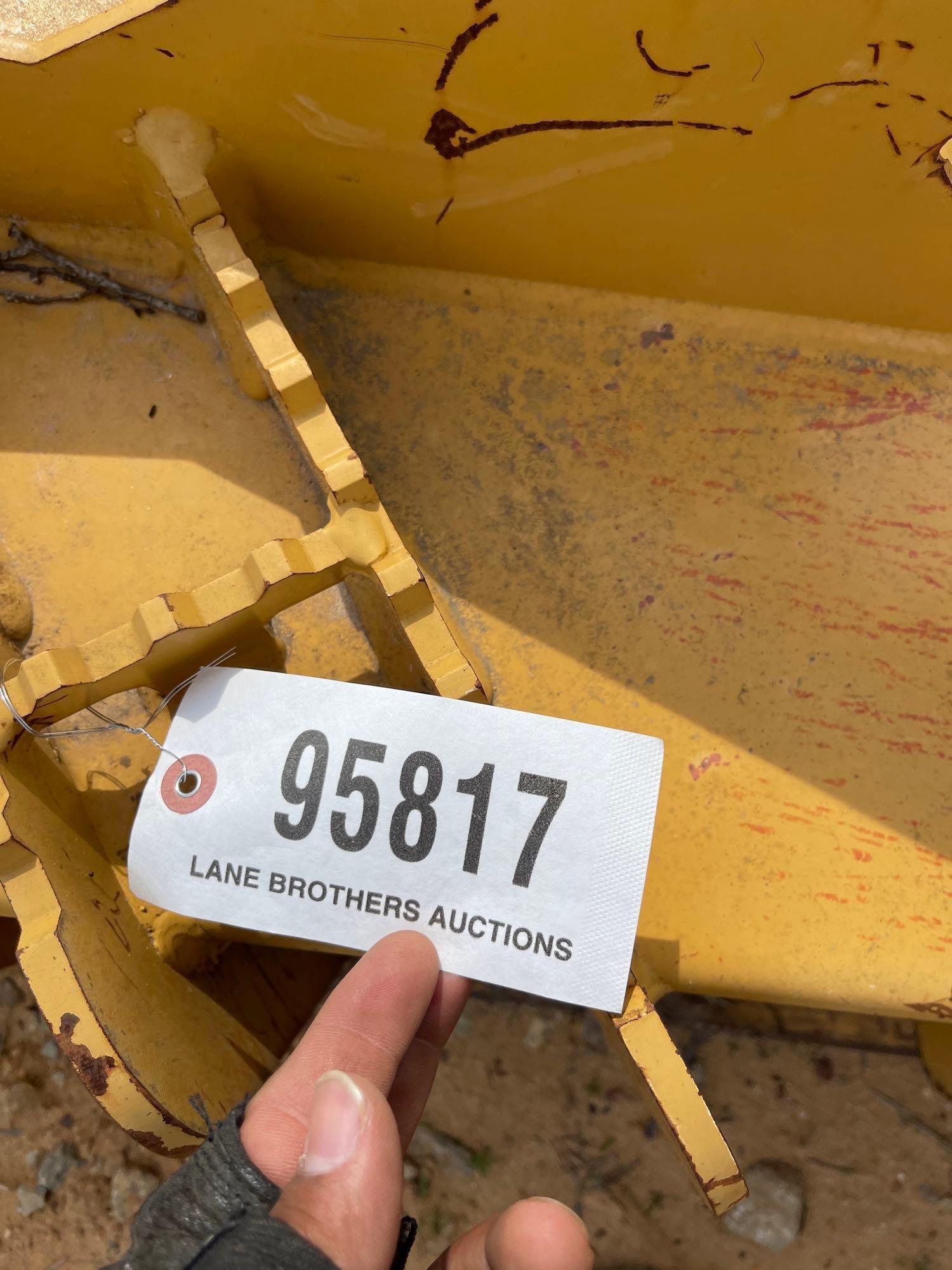 1037 - 2017 DIAMOND MOWER DISC MULCHER