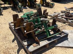 137 - PALLET OF JOHN DEERE PLANTER PARTS