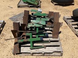 137 - PALLET OF JOHN DEERE PLANTER PARTS