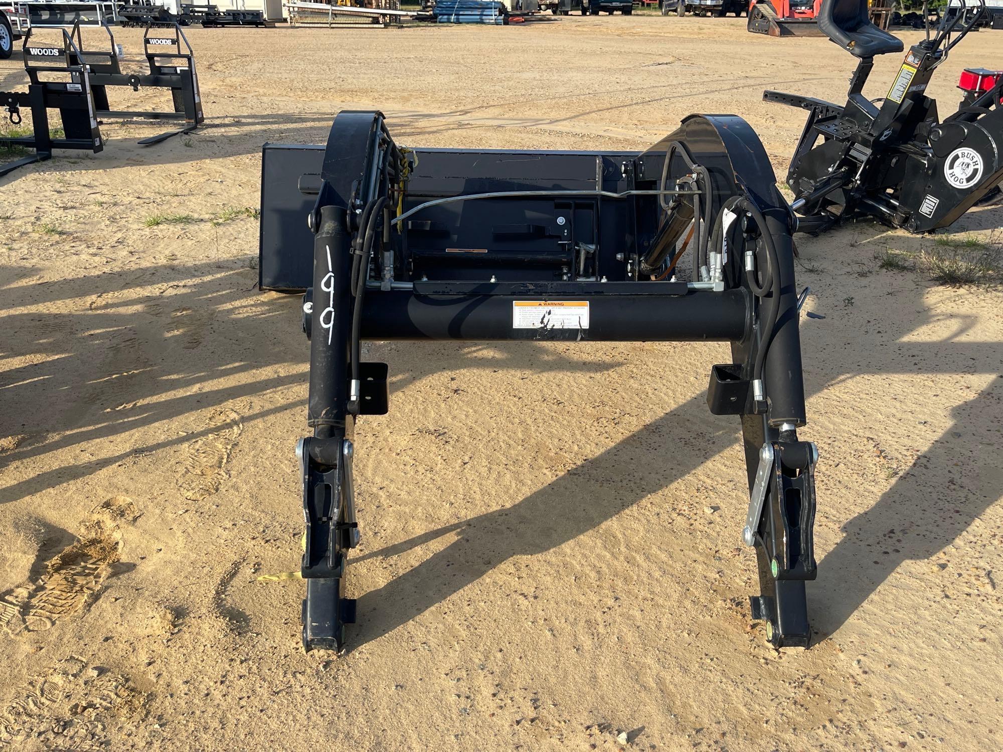 199 - NEW - WOODS GROUND MOVER FRONTEND LOADER