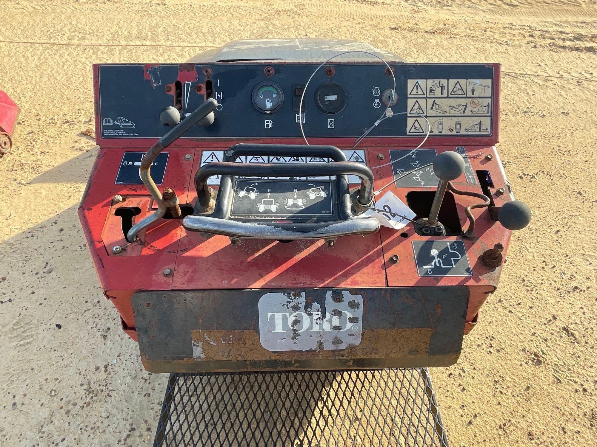 240 - TORO DINGO MINI SKID