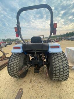 341 - NEW HOLLAND TC45DA 4WD TRACTOR