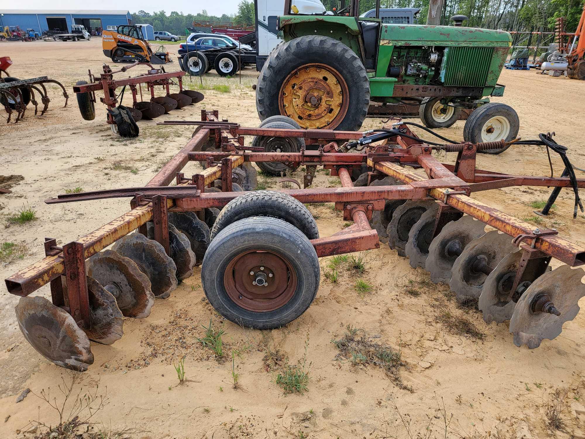 547 - ABSOLUTE - BROWN 15' PULL TYPE HARROW