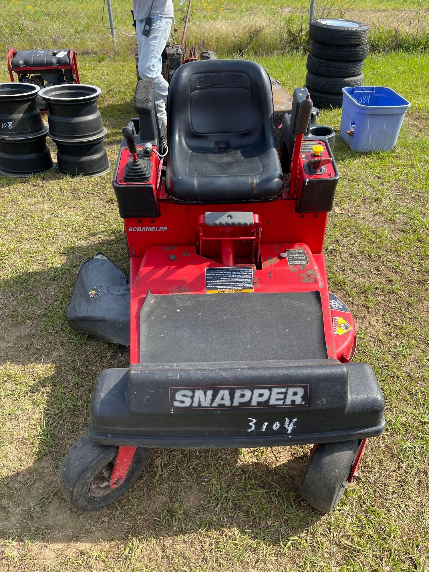 3104 - SNAPPER SCRAMBLER ZERO TURN MOWER