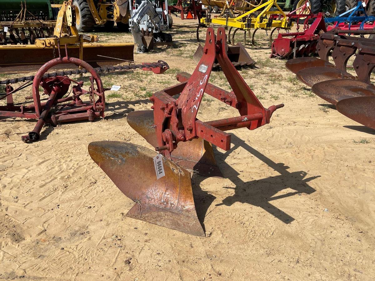 235 - FORD 2 ROW BOTTOM PLOW