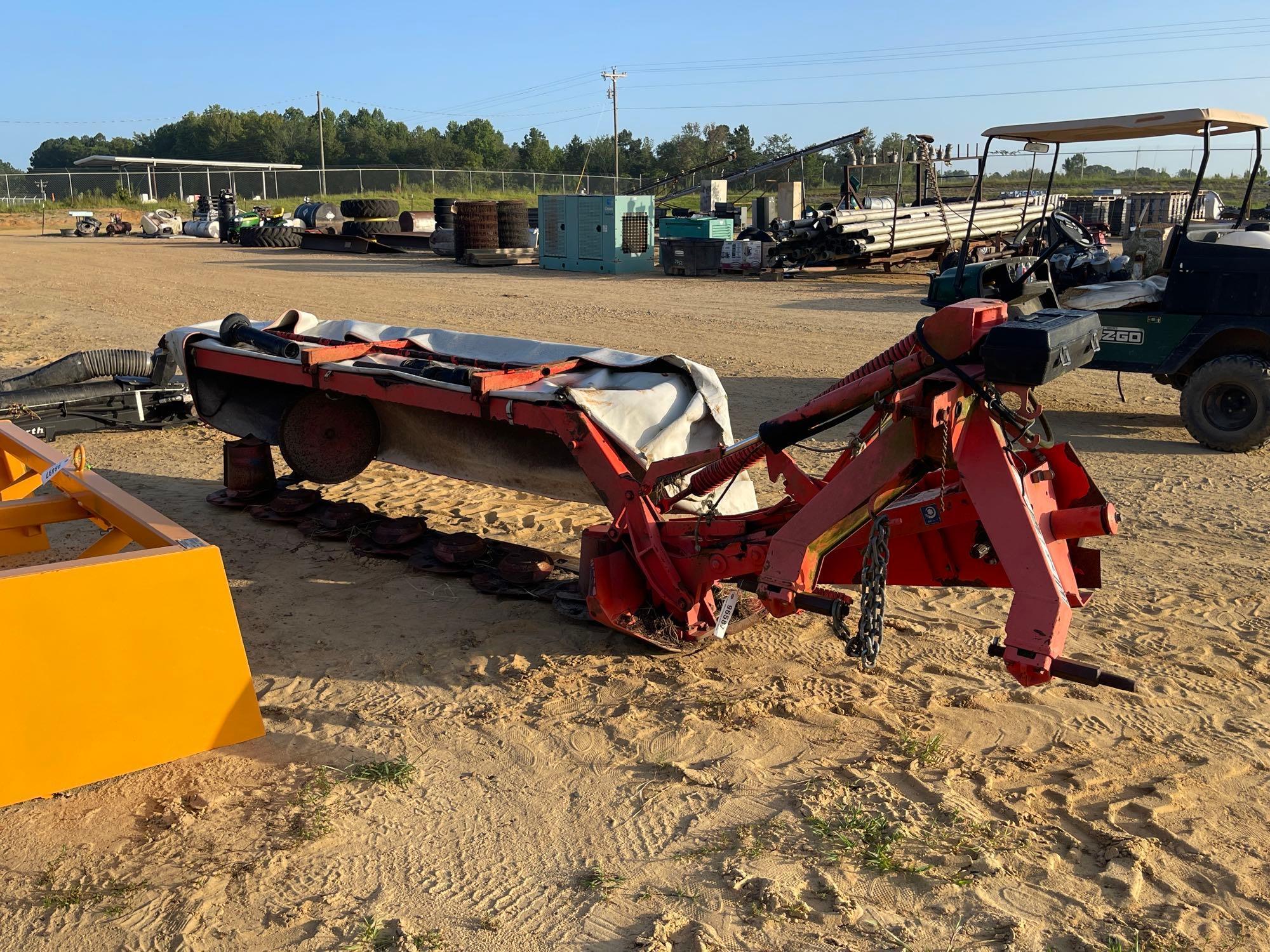 266 - KUHN GMD700G11 8' DISC MOWER
